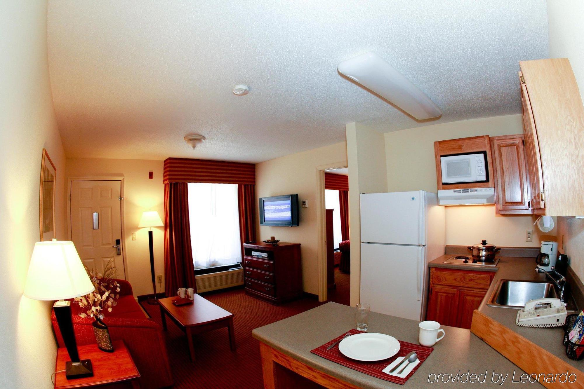 Intown Suites Extended Stay Auburn Al エクステリア 写真