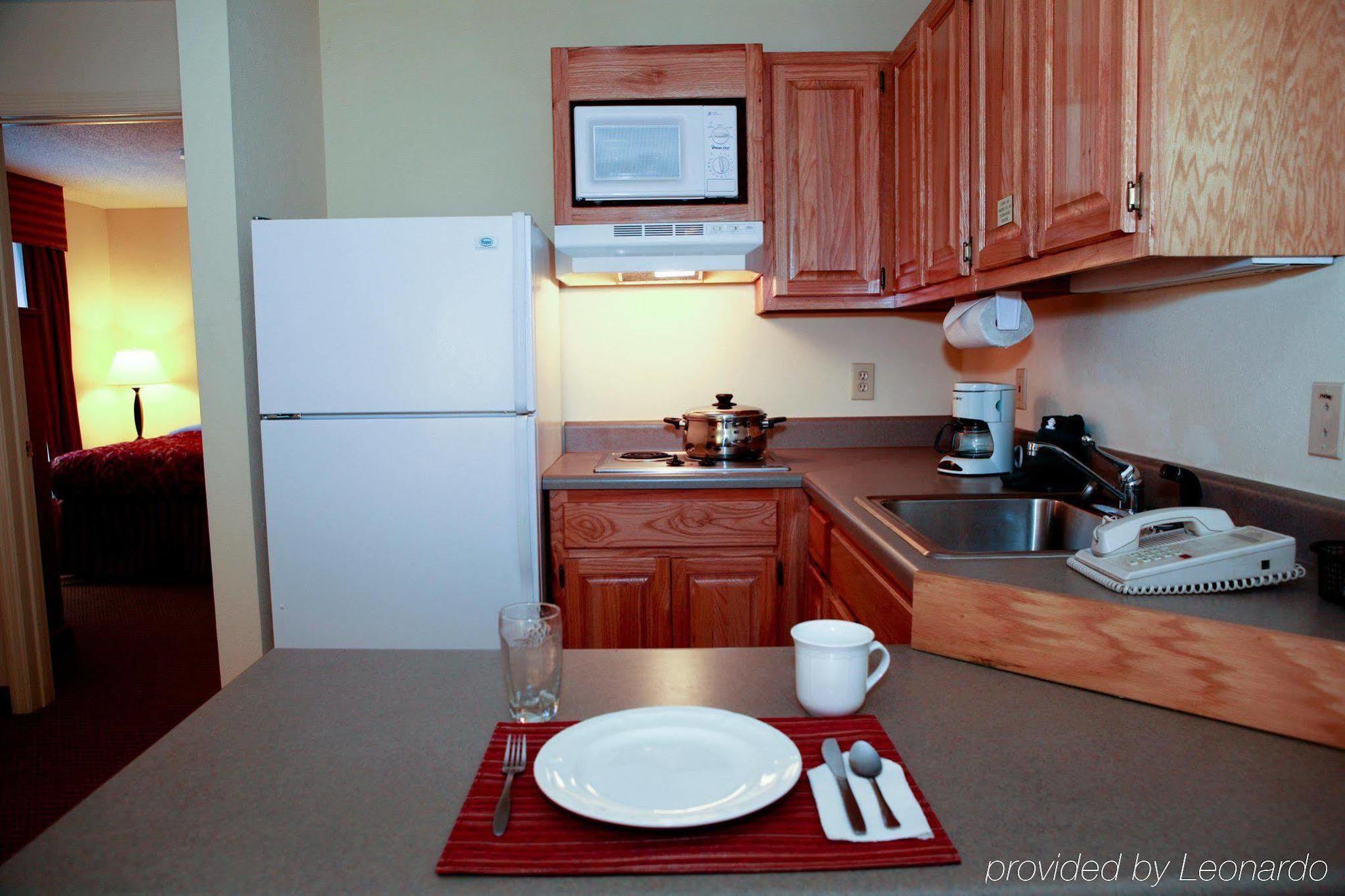 Intown Suites Extended Stay Auburn Al エクステリア 写真